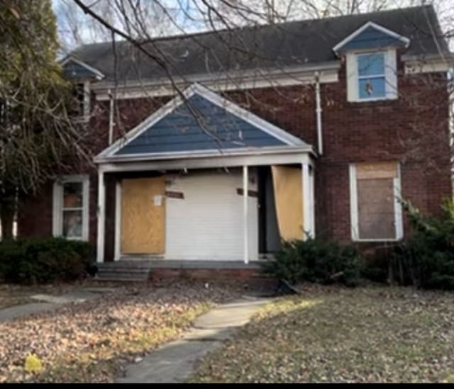 10880 Nottingham Rd, Detroit, MI 48224 - view of front of home featuring entry steps and brick siding