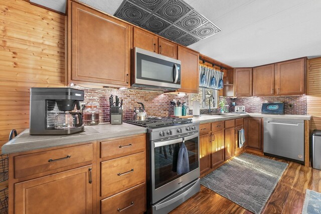 509 Boyd St, Fife Lake, MI 49633