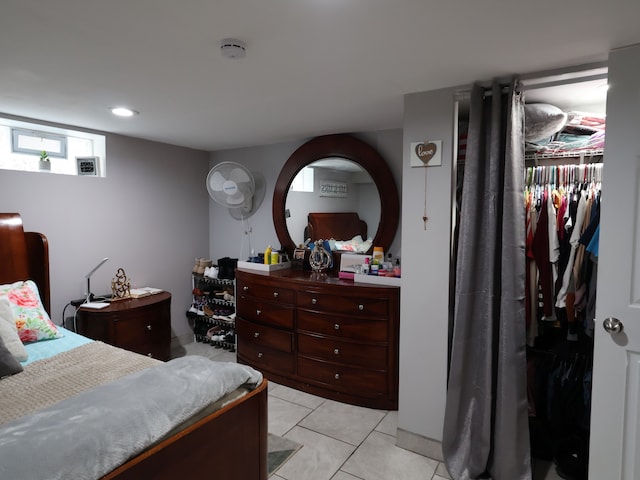 81 E Fairmount Ave, Pontiac, MI 48340 - bedroom with recessed lighting, light tile patterned floors, and a closet