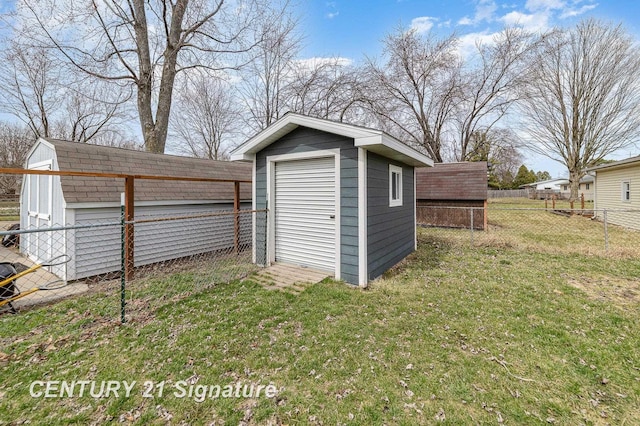 5024 Kencliff Dr, Saginaw, MI 48638 - view of shed featuring fence