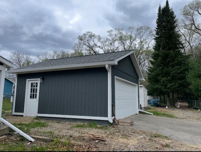 view of detached garage