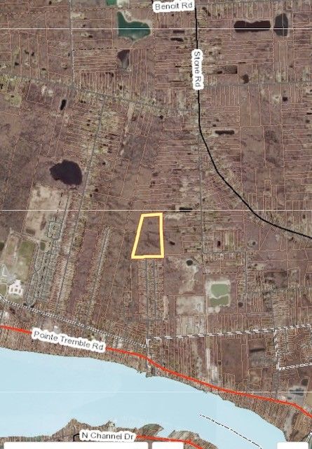 00 Maple St, Pearl Beach, MI 48001