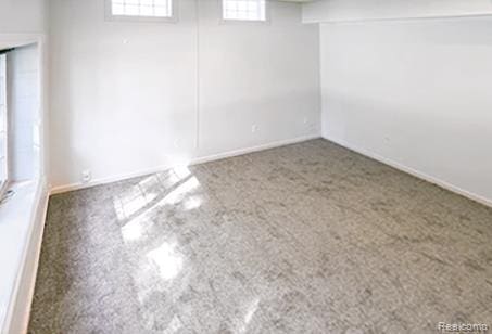 22105 Ridgeway St, Saint Clair Shores, MI 48080 - photo 10