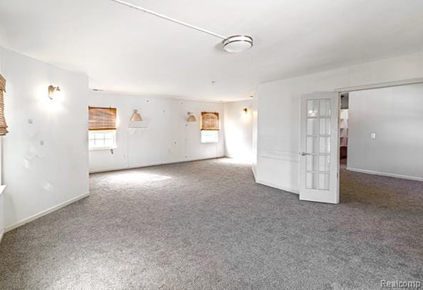 22105 Ridgeway St, Saint Clair Shores, MI 48080 - photo 16