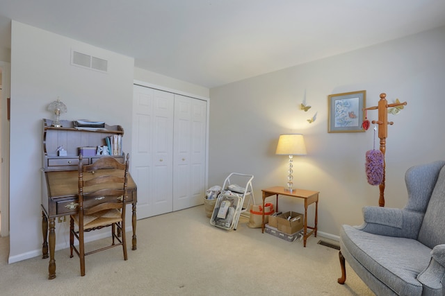 18735 Hilltop Blvd, Riverview, MI 48193 - sitting room with visible vents, baseboards, and carpet flooring