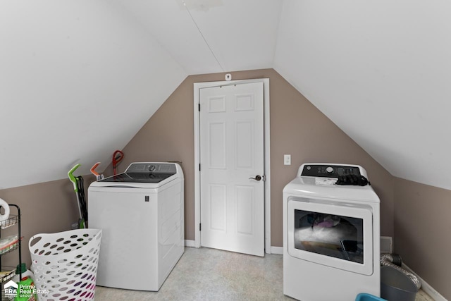 501 Dutch Mill Dr, Flushing, MI 48433 - laundry area featuring washer and dryer