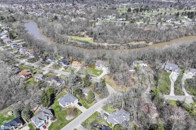 501 Dutch Mill Dr, Flushing, MI 48433 - aerial view of property and surrounding area featuring nearby suburban area and a nearby body of water