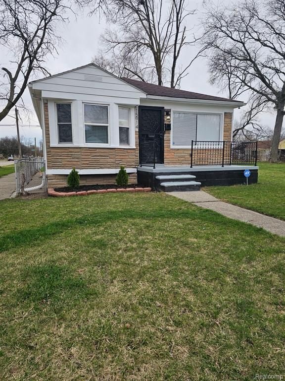15914 Eastburn St, Detroit, MI 48205 - photo 2