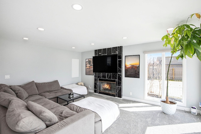 9861 Dixie, Ira, MI 48023 - carpeted living room featuring recessed lighting, a fireplace, and baseboards