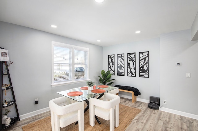 9861 Dixie, Ira, MI 48023 - dining area with recessed lighting, light wood finished floors, and baseboards