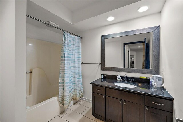 1194 Eagle Nest, Milford, MI 48381 - full bath featuring tile patterned floors, vanity, and shower / bath combo