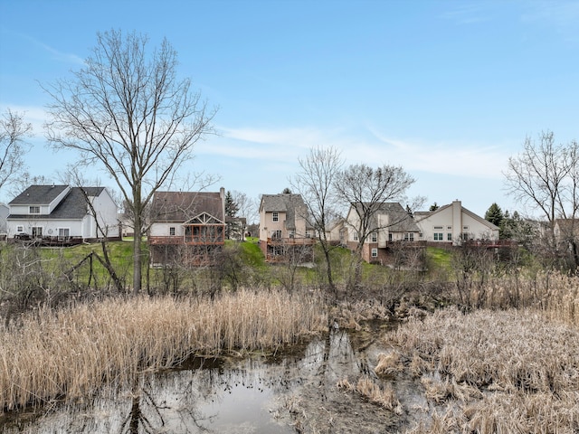 31052 Silverdale Dr, Novi, MI 48377 - view of yard featuring a residential view