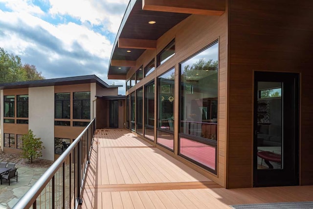 10485 Hadley Rd, Gregory, MI 48137 - view of balcony