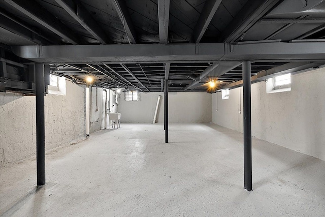 18645 Cherrylawn St, Detroit, MI 48221 - basement with a sink