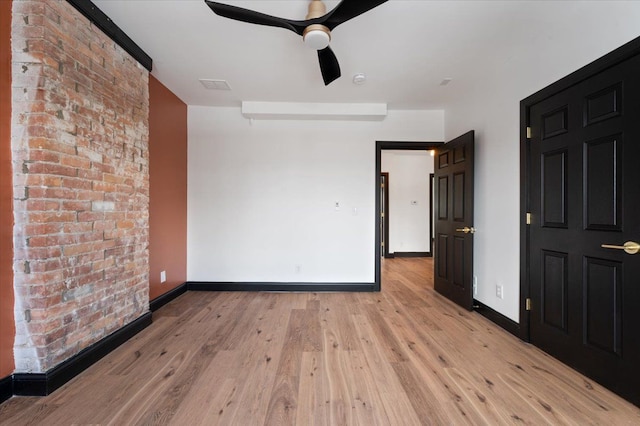 1459 Edison St, Detroit, MI 48206 - unfurnished room featuring visible vents, light wood finished floors, ceiling fan, and baseboards