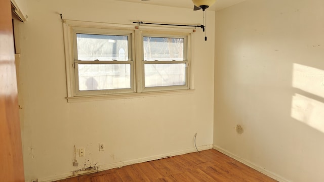 3851 Wellington St, Inkster, MI 48141 - spare room with light wood finished floors and baseboards