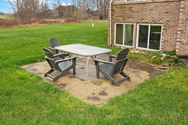 316 Lenox Ln, Brighton, MI 48114 - view of patio