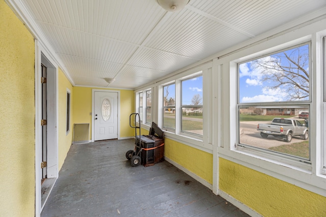 6308 E Becht Rd, Coloma, MI 49038 - sunroom / solarium with a textured wall and baseboards
