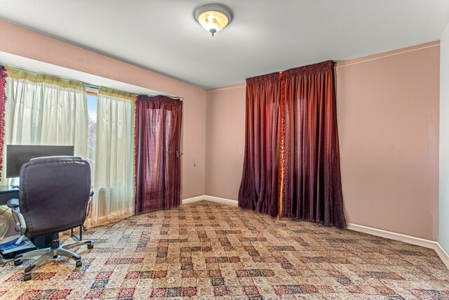 6624 Mead St, Dearborn, MI 48126 - unfurnished office with baseboards