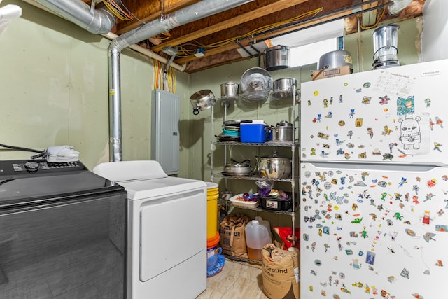 6624 Mead St, Dearborn, MI 48126 - laundry area with laundry area and washing machine and dryer