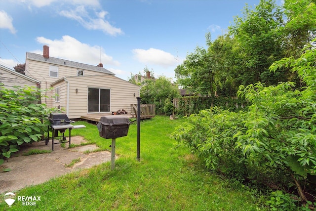 514 Chalmers St, Flint, MI 48503 - view of green lawn