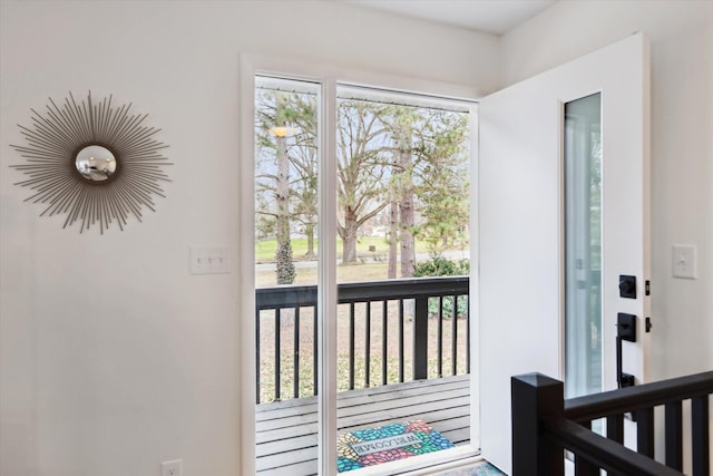 323 13th St, Plainwell, MI 49080 - view of entryway