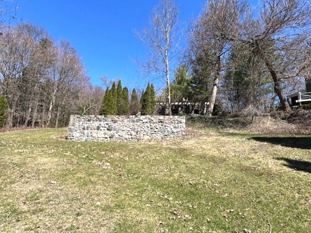 7000 Hillside Dr, Clarkston, MI 48346