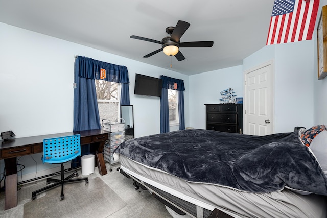 bedroom featuring ceiling fan