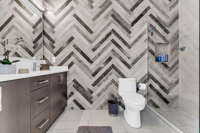 248 Alfred St, Detroit, MI 48201 - bathroom with toilet, a tile shower, and vanity