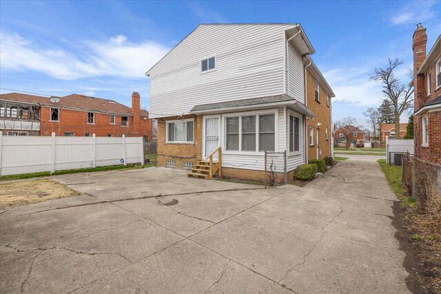 5008 W Outer Dr, Detroit, MI 48235 - photo 35