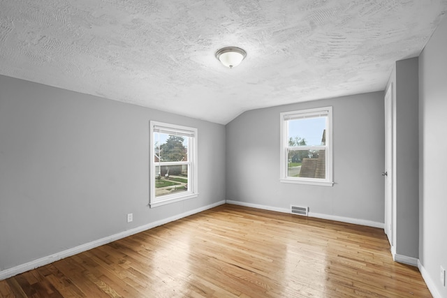 16551 Freeland St, Detroit, MI 48235 - photo 15
