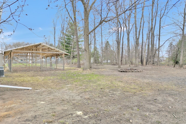 3628 Ford Ave, Jackson, MI 49203 - view of yard with a carport