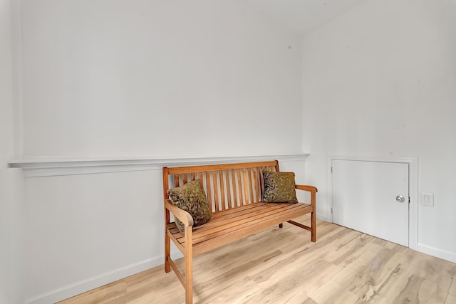 3628 Ford Ave, Jackson, MI 49203 - sitting room featuring light wood finished floors and baseboards