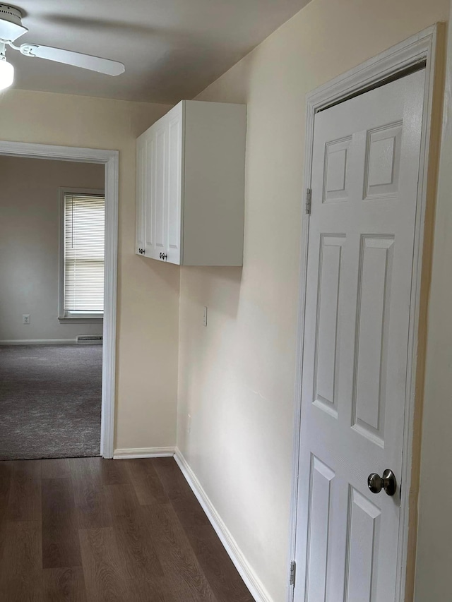 18850 Dalby, Redford, MI 48240 - interior space featuring dark wood-type flooring and baseboards