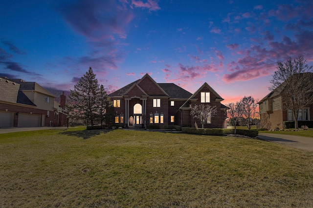 2434 Pebble Beach Dr, Oakland, MI 48363 - view of front of house featuring a front lawn