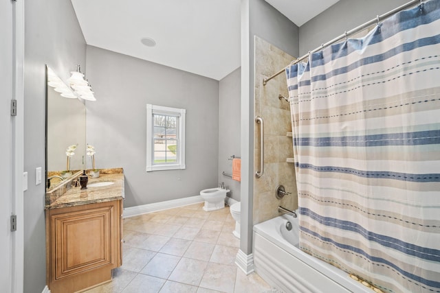 full bath featuring baseboards, toilet, shower / tub combo with curtain, vanity, and tile patterned floors