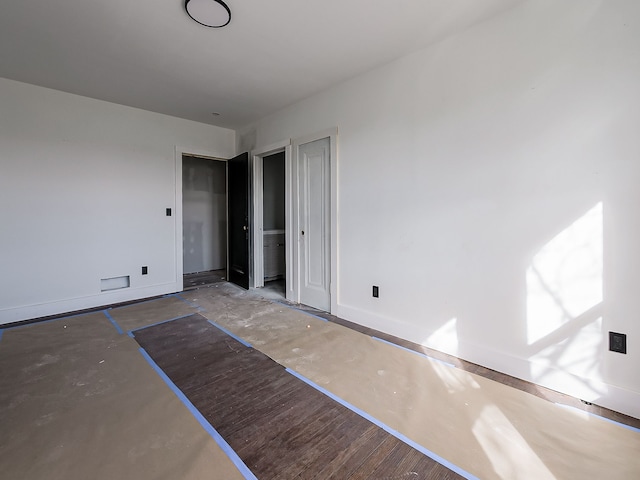11765 Glenfield St, Detroit, MI 48213 - unfurnished bedroom with baseboards