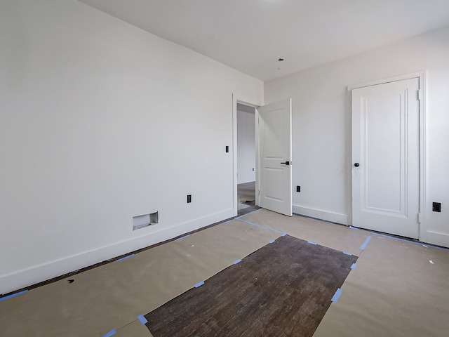 11765 Glenfield St, Detroit, MI 48213 - unfurnished bedroom with baseboards