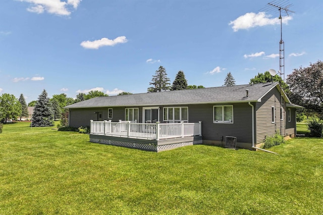 5802 Pratt Rd, Lapeer, MI 48446 - back of house with a wooden deck and a yard