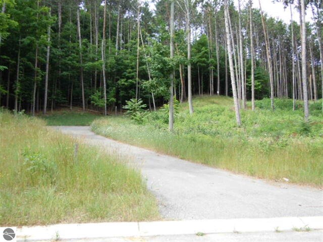 821 Wind Drift Dr, Traverse City, MI 49684
