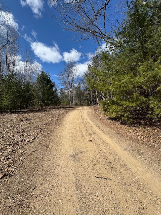 4233 Hardacre Trl, Houghton Lake, MI 48629