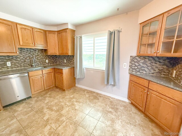 15627 Delaware Ave, Redford, MI 48239 - photo 7