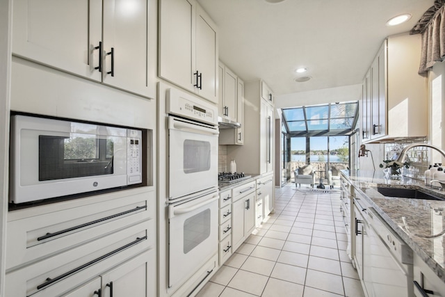 2996 Loon Lake Shores Rd, Waterford, MI 48329 - photo 14