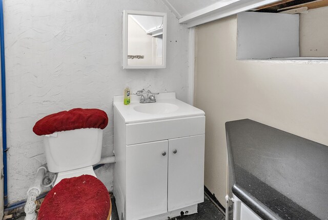 14035 Collingham Dr, Detroit, MI 48205 - half bath featuring toilet and vanity