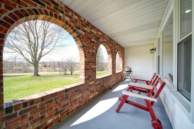 view of patio / terrace with a porch