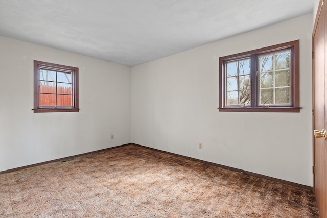 4675 Treat Hwy, Adrian, MI 49221 - unfurnished room with carpet and baseboards