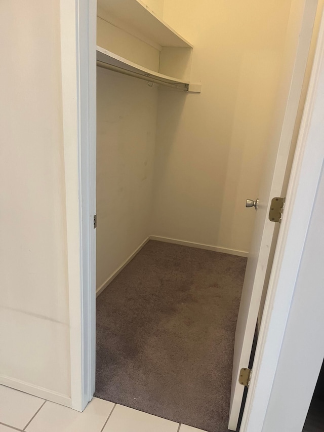 7355 Sherwood Crk, West Bloomfield, MI 48322 - spacious closet with carpet