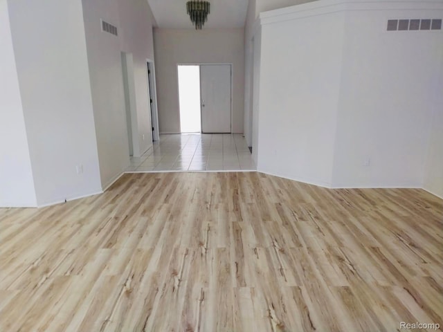 7355 Sherwood Crk, West Bloomfield, MI 48322 - photo 8