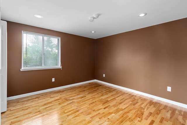 1985 Peerce, Canton, MI 48187 - empty room featuring light wood-type flooring, baseboards, and recessed lighting