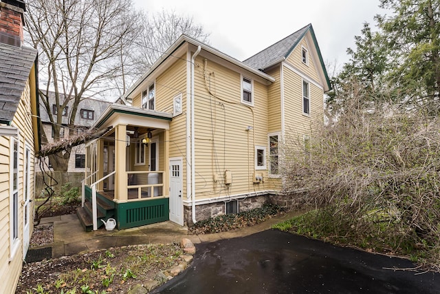 view of side of property